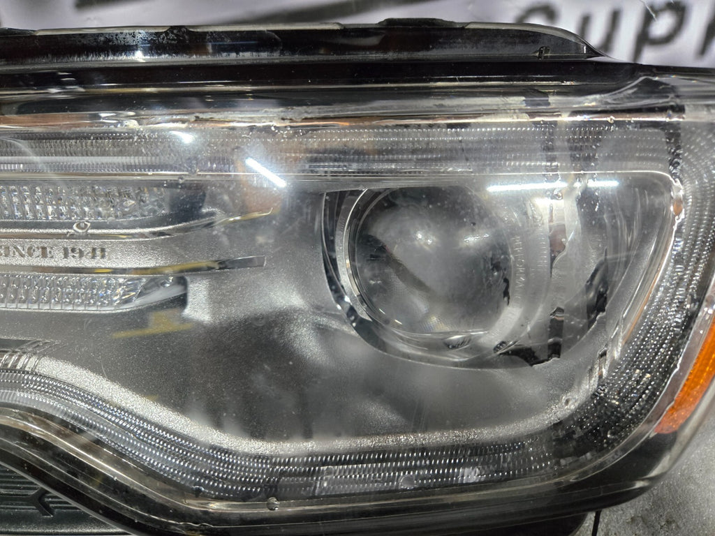 2014-2016 Jeep Grand Cherokee Left Driver Non-AFS HID Headlight OEM 68111001AE