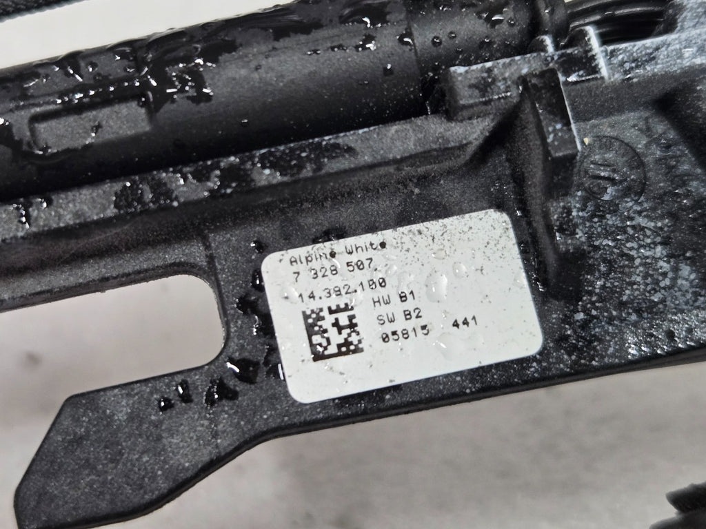 2014-2018 BMW X5 50IX F15 - LEFT LH DRIVER SIDE Exterior DOOR Handle 7328507 OEM