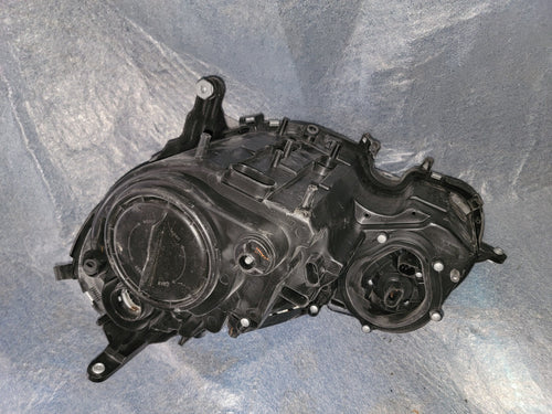 03-06 Mercedes-Benz E-Class (W211) Halogen Headlight (Right/Passenger) nice