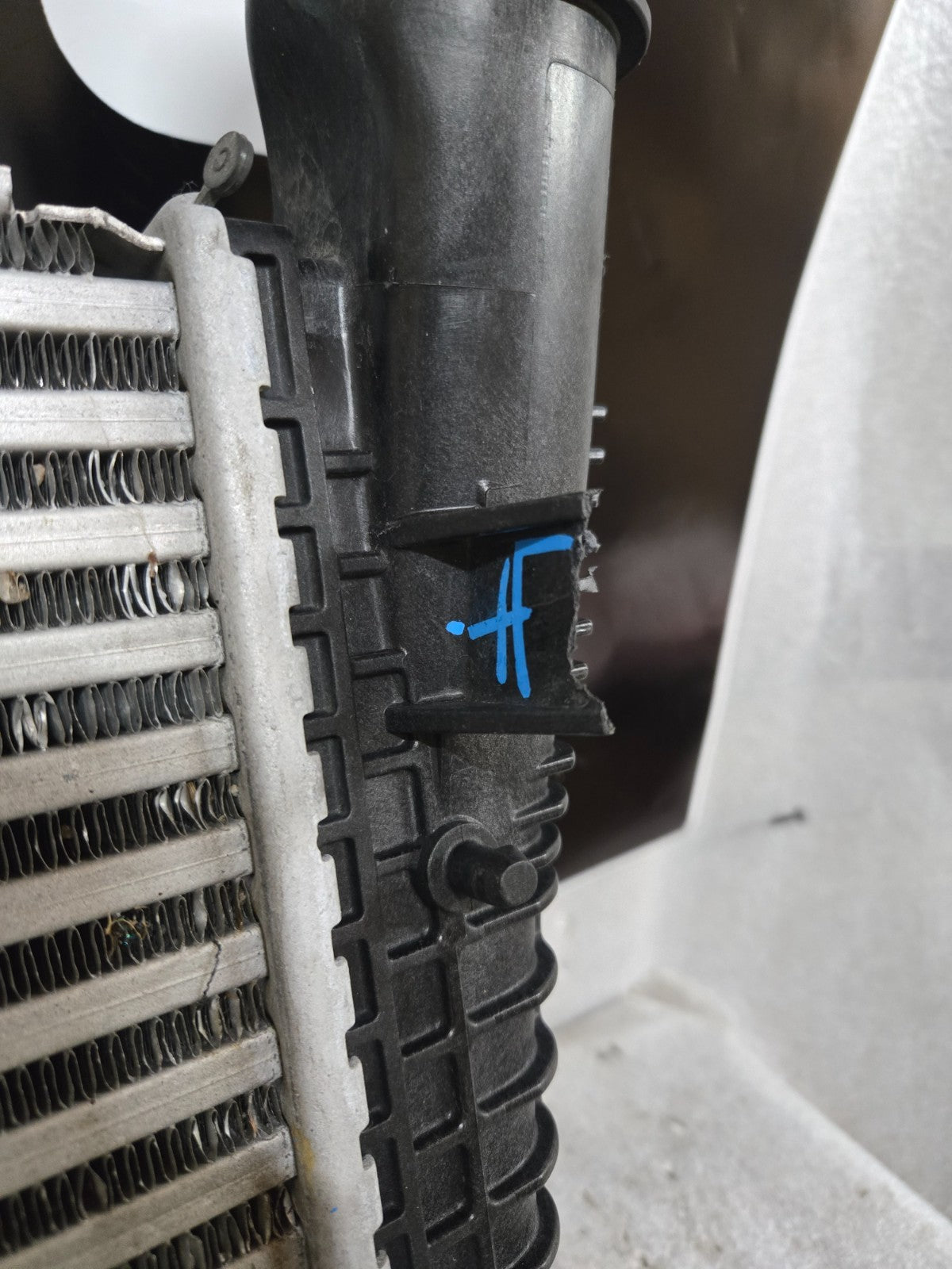 2019-2023 Bentley Continental GT Engine Air Inter Cooler 975145804A OEM
