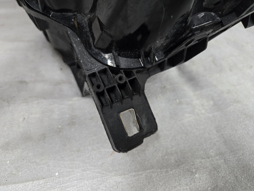 2019-2024 Audi Q3 Right RH Passenger LED Matrix Headlight OEM 83A941034B
