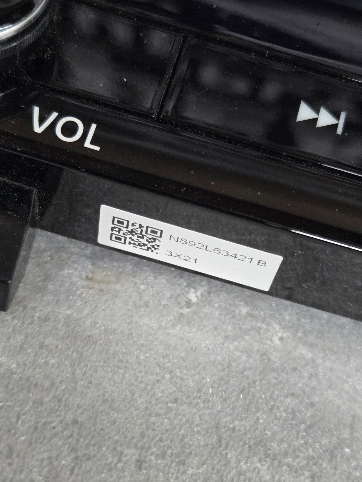 2024 NISSAN ROGUE DASH DASHBOARD CENTER DISPLAY SCREEN MONITOR OEM 28090-6RN2B