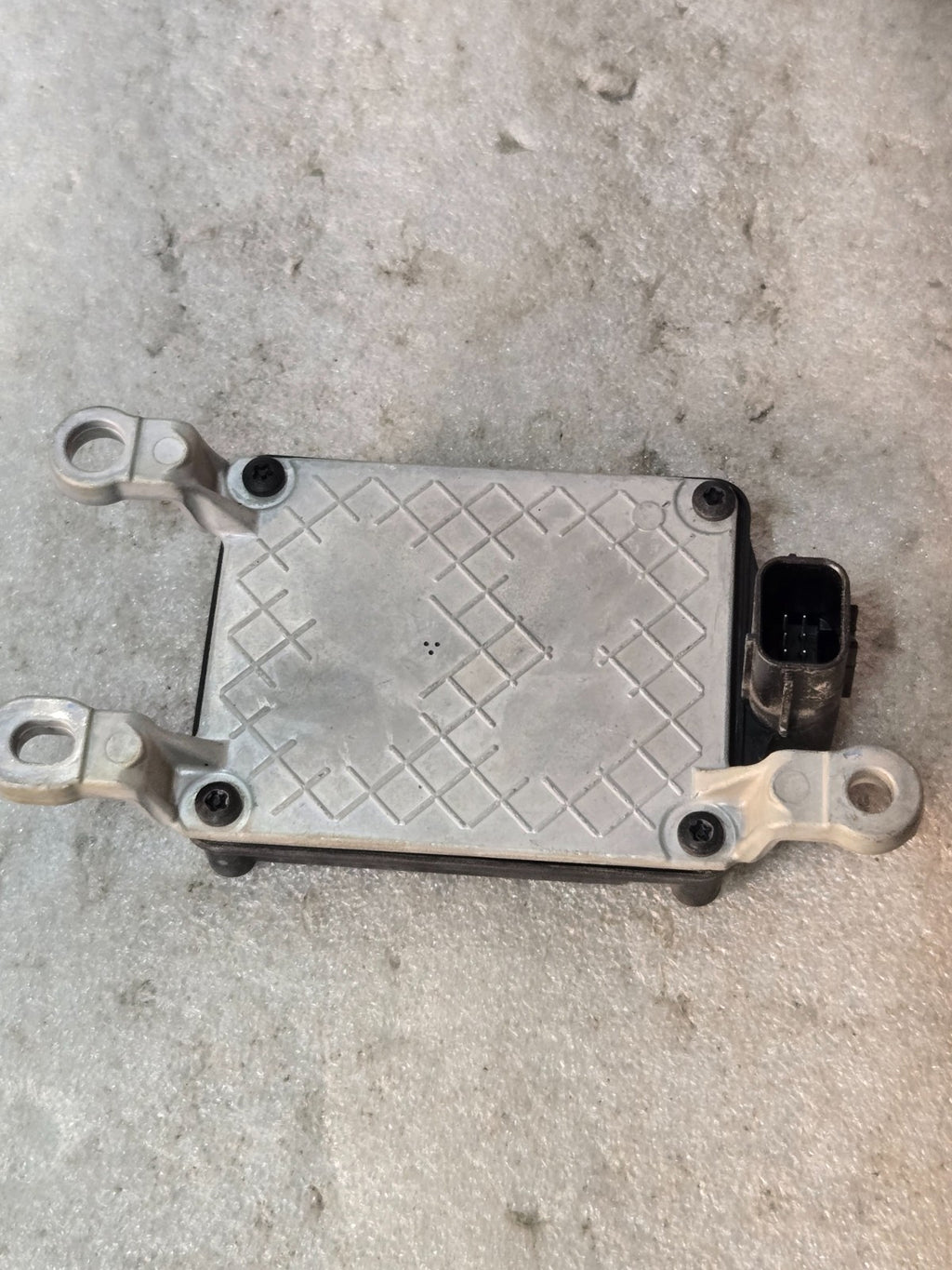 2019-2023 Nissan Murano Maxima Cruise Distance Sensor Module 28438-9UF8B OEM M3