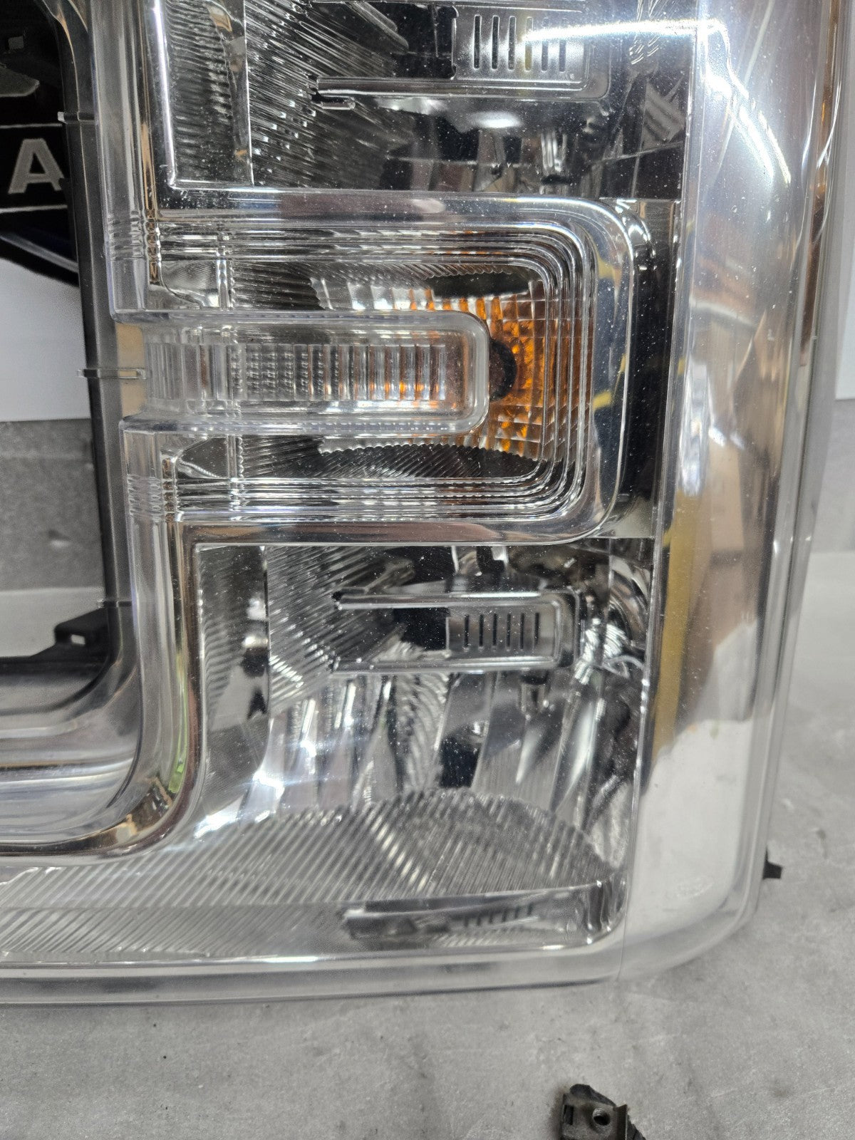 2017 2018 2019 Ford F250 F350 Left Driver Halogen OEM Headlight JC3B-13006-AC
