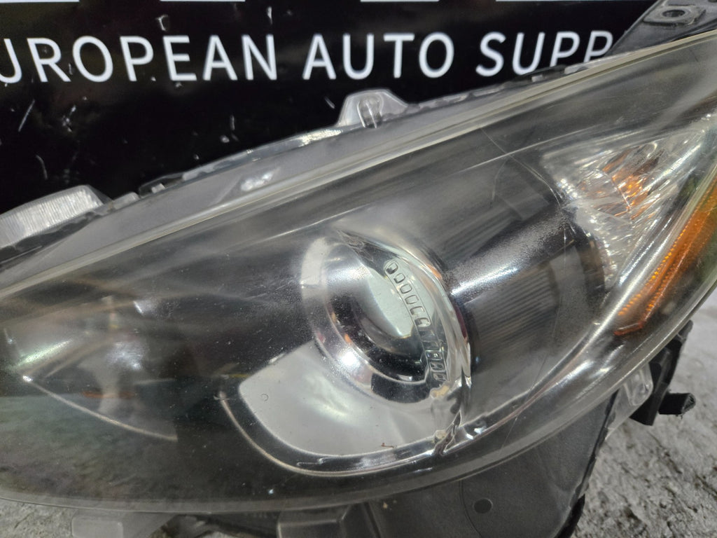 2014 2015 2016 MAZDA 3 HEADLIGHT HALOGEN LEFT LH DRIVER SIDE OEM B45A-51040