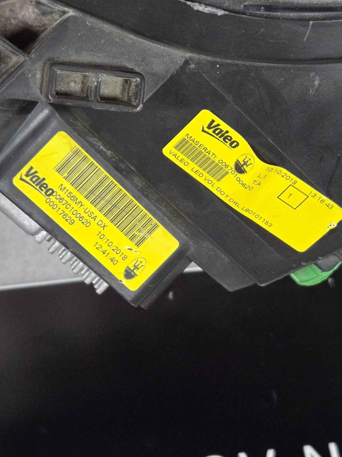 2018-2021 MASERATI QUATTROPORTE M156 RIGHT HEADLIGHT LED OEM 670100620 COMPLETE