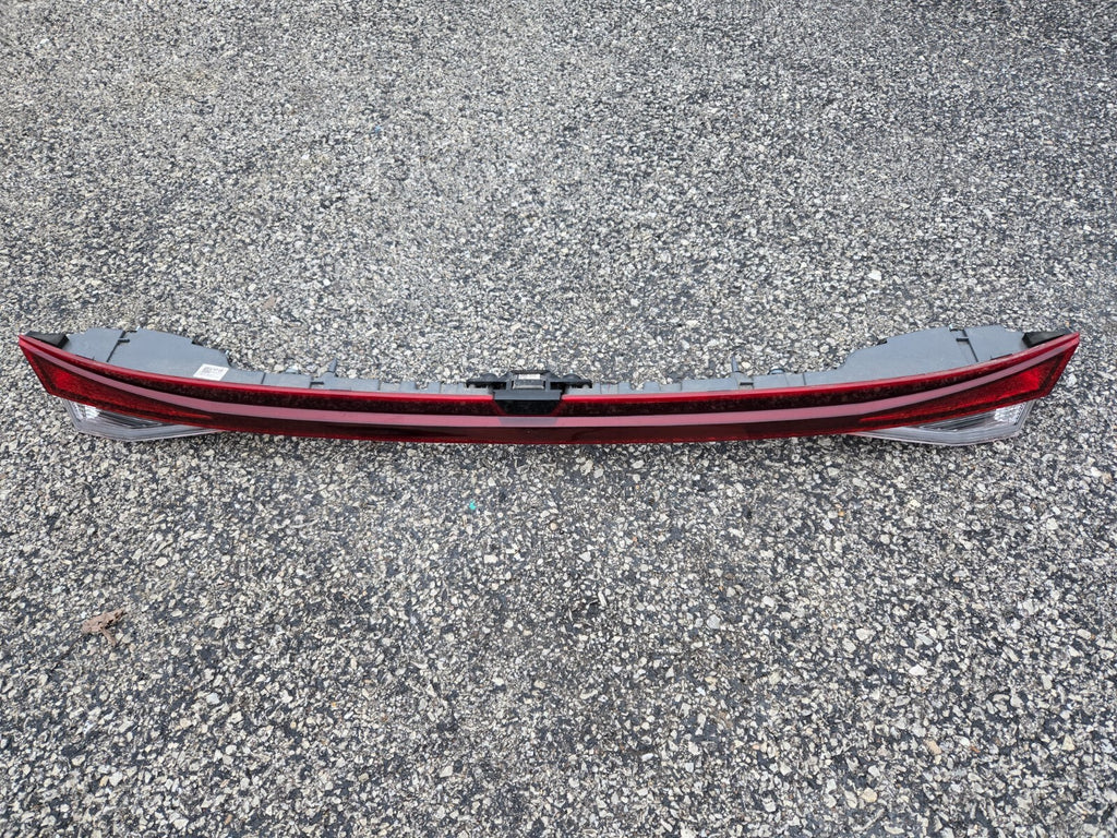 2021 2022 2023 Hyundai Elantra Tail Light Trunk Mounted 92409-AA020 OEM
