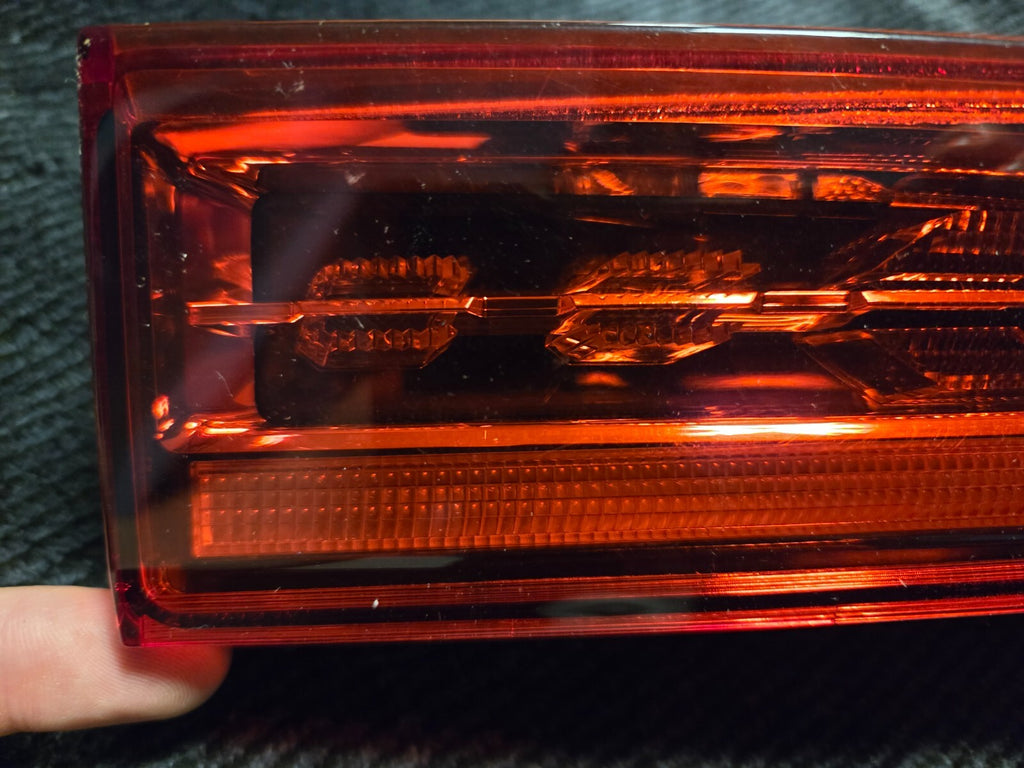 VOLVO XC60 MK2 Rear Left Inner Taillight 31446617 OEM GENUINE
