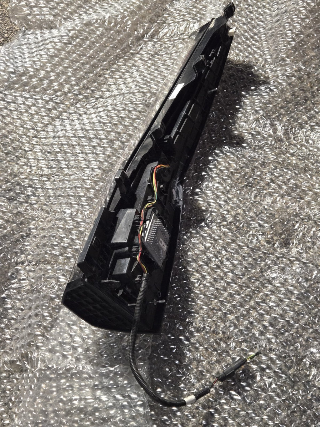 2015-2020 Cadillac Escalade Left LH Driver Side LED Taillight OEM 84211920