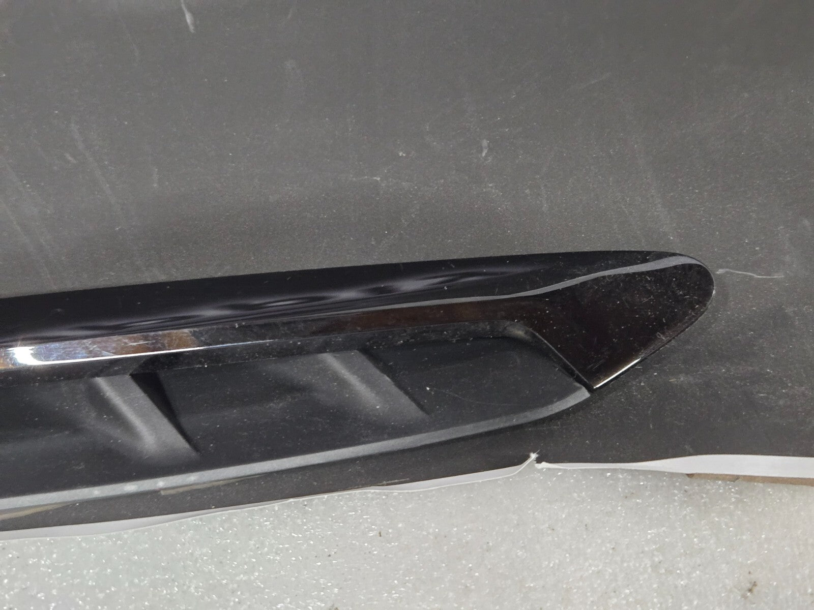 2018 2019 2020 2021 BMW X3 X4 RH Right Fender Decorative Screen Trim 8064806 OEM
