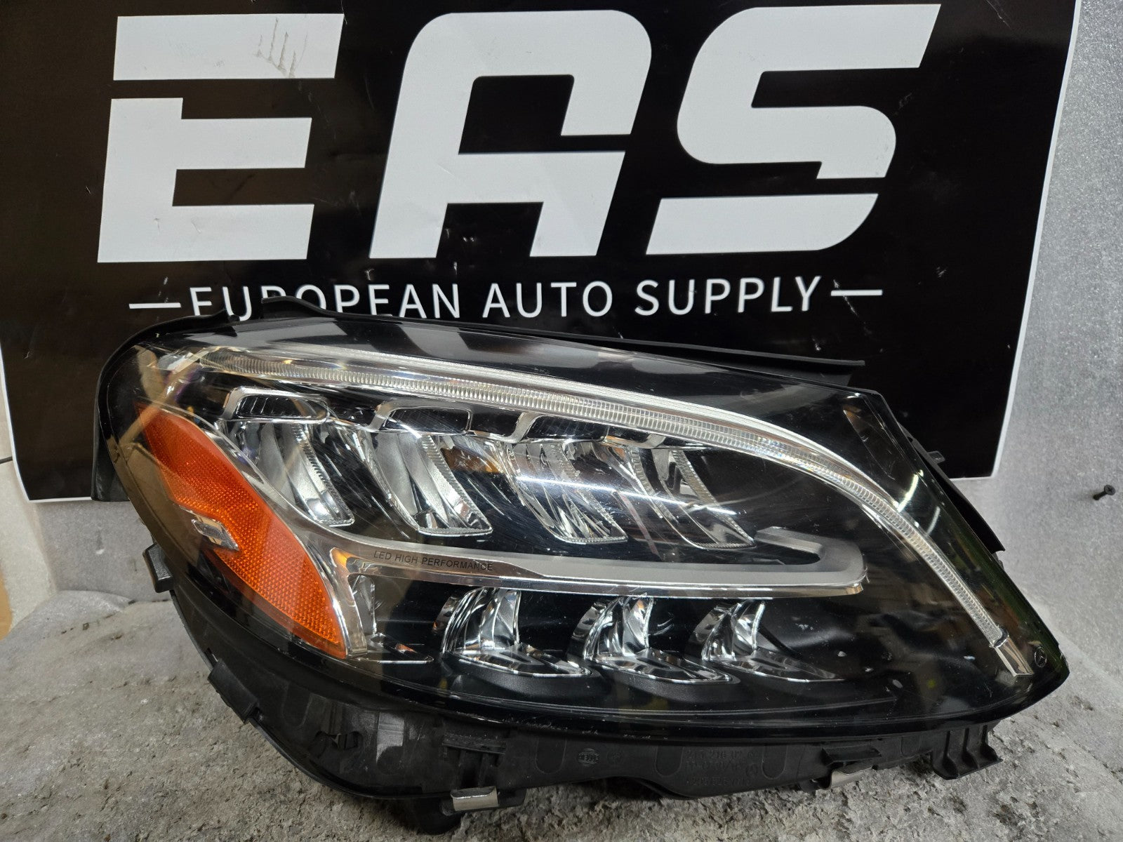 2019-2021 MERCEDES BENZ C300 C43 C63 HEADLIGHT OEM RH RIGHT SIDE LED A2059063006