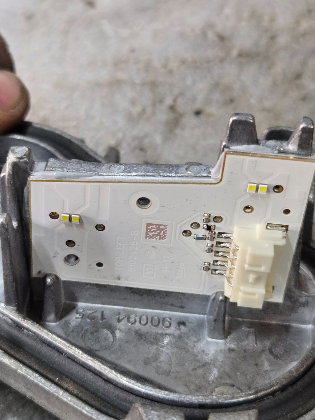 2018-2020 BMW 4 Series F32 F80 M4 LED Left Headlight DRL Module OEM 90110333