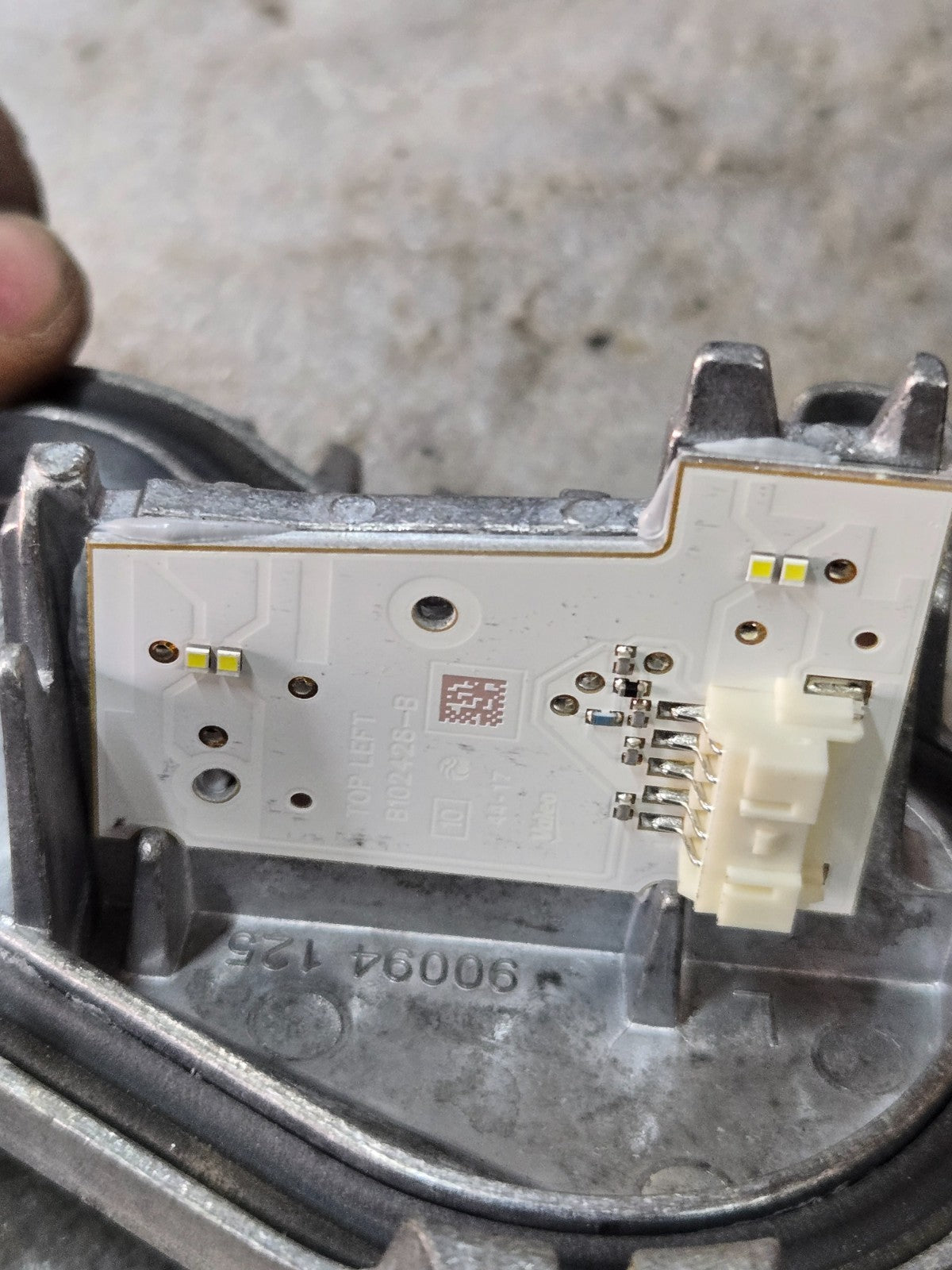2018-2020 BMW 4 Series F32 F80 M4 LED Left Headlight DRL Module OEM 90110333
