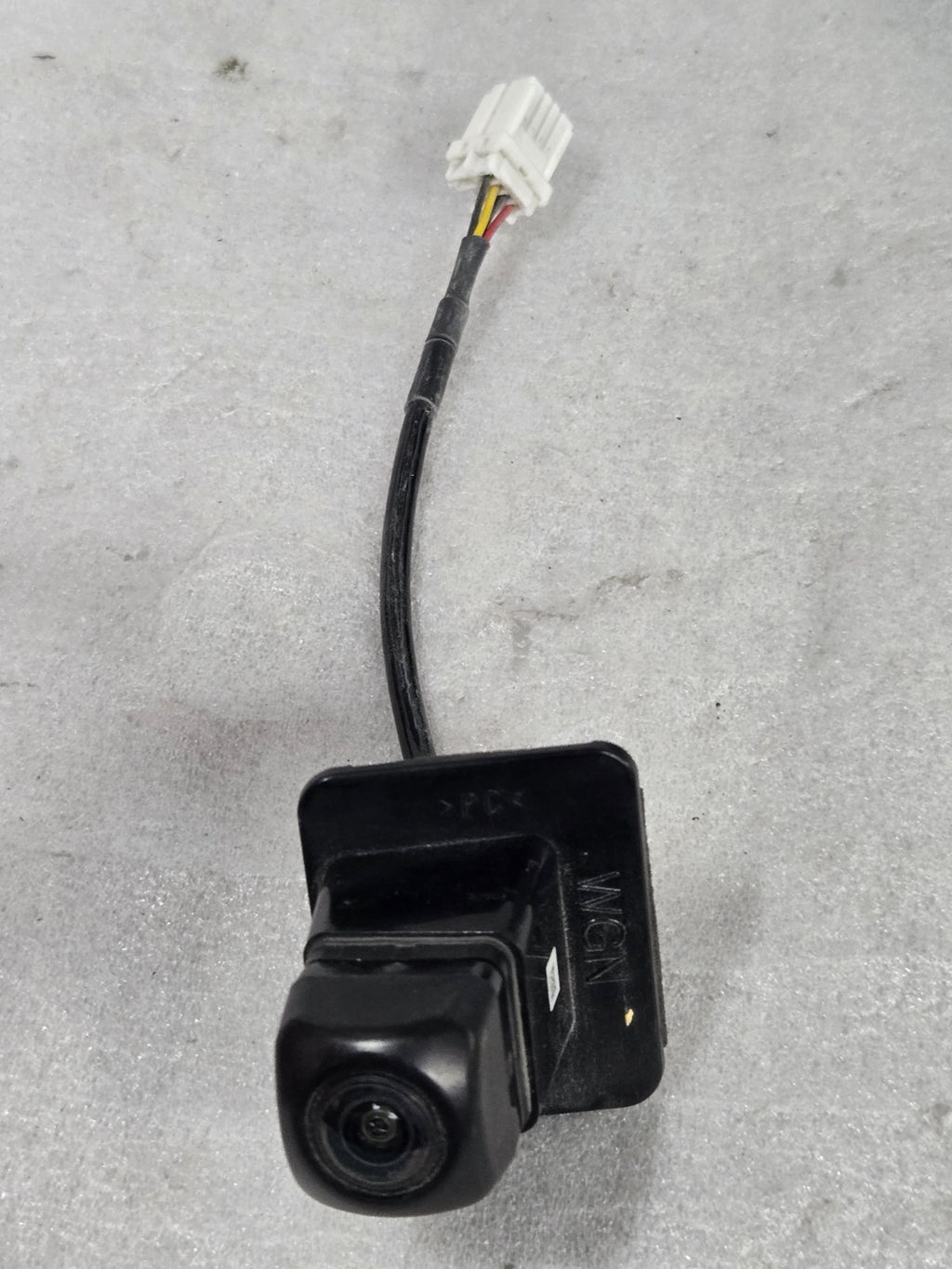 2018-23 Subaru Crosstrek Rear Backup View Parking Camera Assembly 86267FL000 OEM