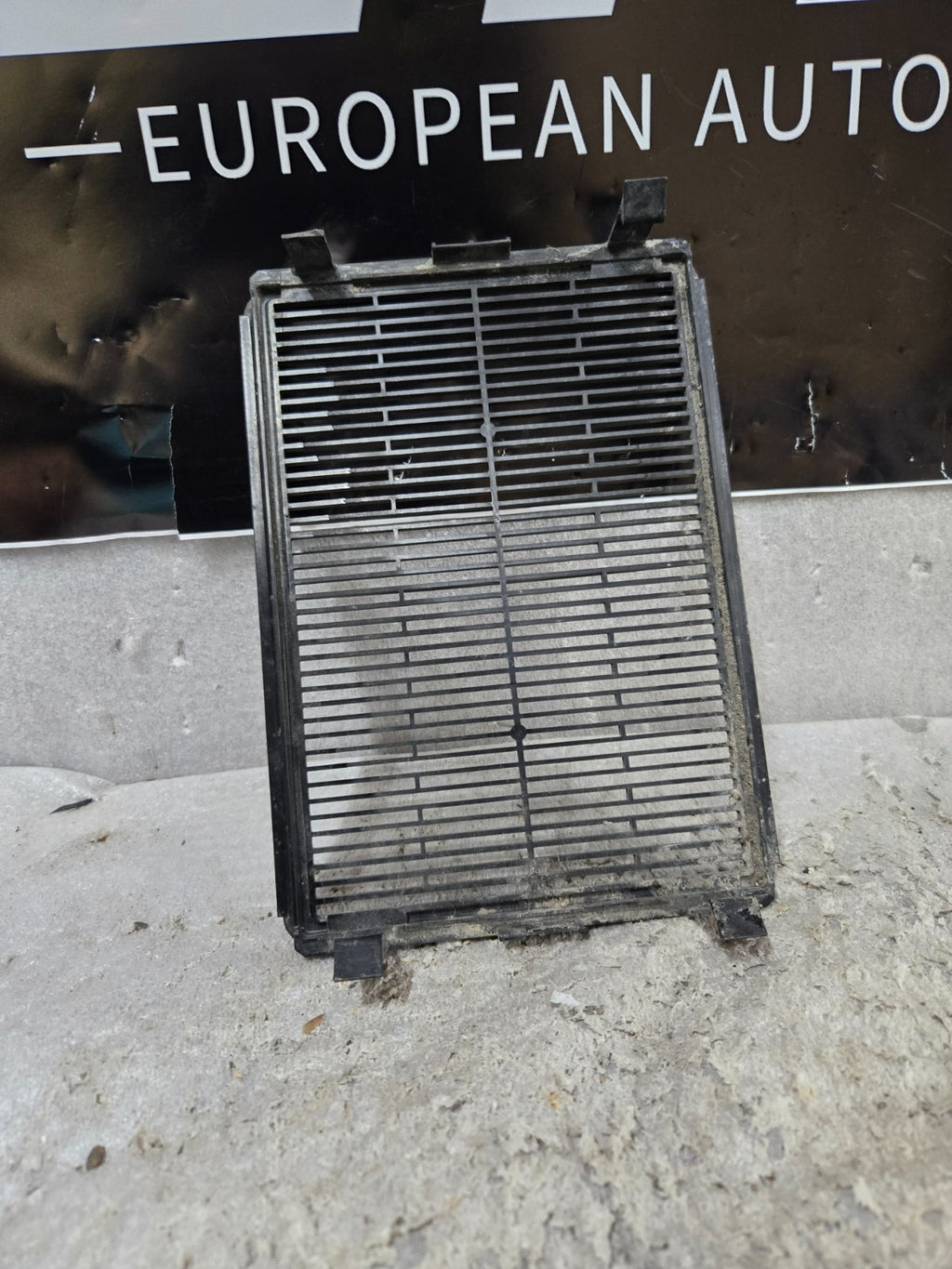 2020 BMW 3 G20 G21 Exterior Part Grill Grate Airflow Mesh Cover T25621CE OEM