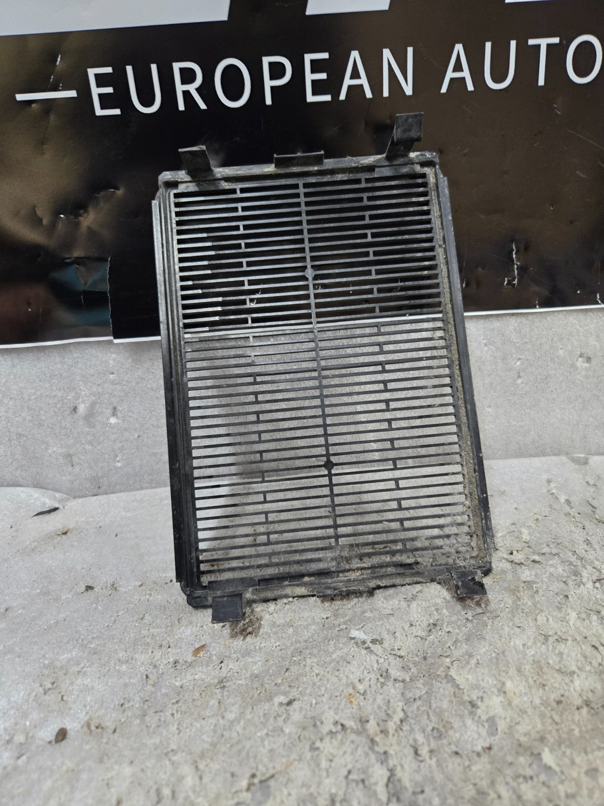 2020 BMW 3 G20 G21 Exterior Part Grill Grate Airflow Mesh Cover T25621CE OEM