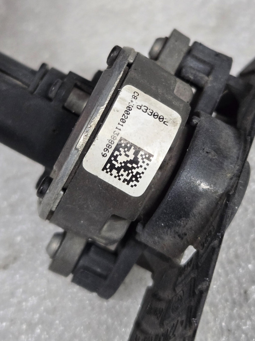 11-16 BMW F10 5-SERIES FRONT BUMPER LANE DEPARTURE SIDE VIEW CAMERA 9240352 OEM