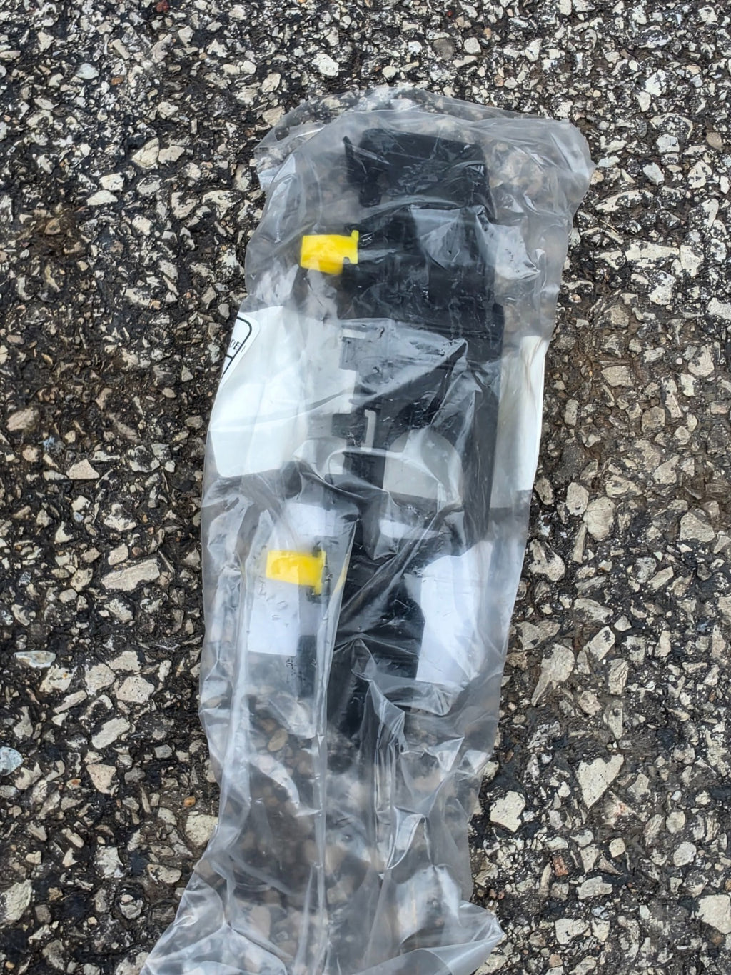 2022-2024 Hyundai Tucson Genuine Bumper Bracket LEFT LH 86551-N9000 NEW OEM