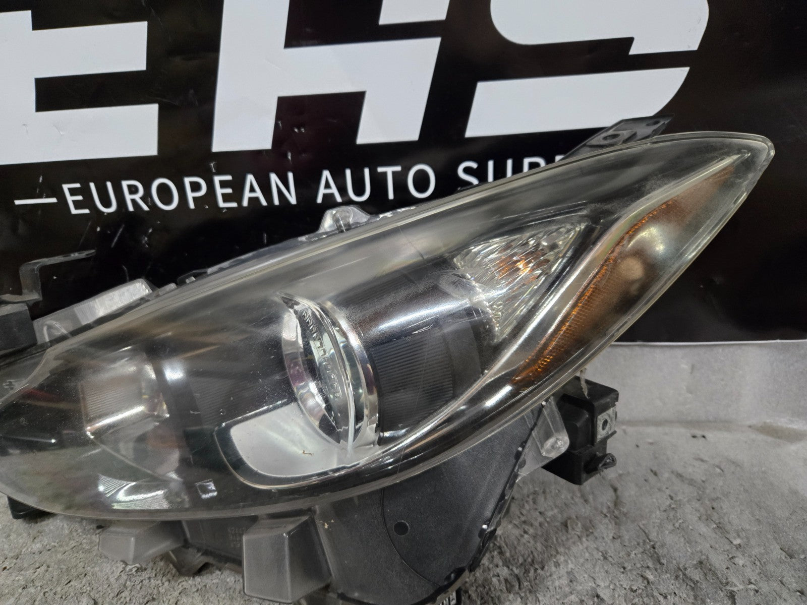 2014 2015 2016 MAZDA 3 HEADLIGHT HALOGEN LEFT LH DRIVER SIDE OEM B45A-51040