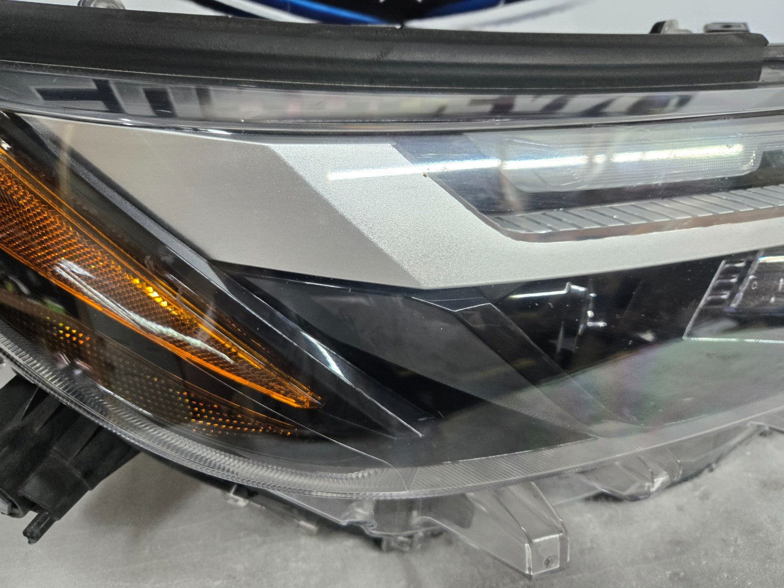 2022-2024 TOYOTA RAV4 XLE RIGHT RH PASSENGER HEADLIGHT LED OEM 811100R35000