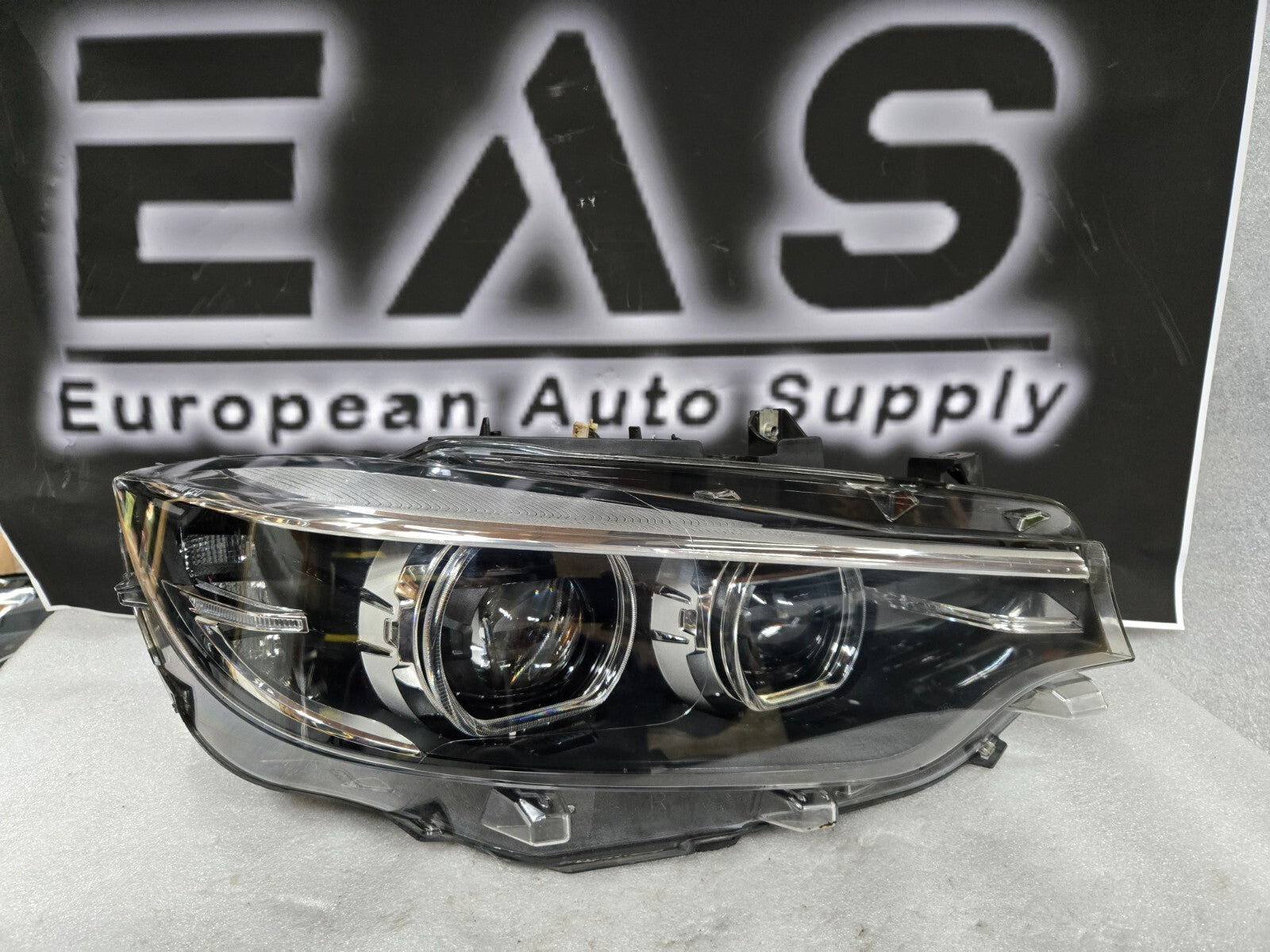 2018-2020 BMW F32 F36 F82 F80 M4 M3 Right RH Passenger LED Headlight OEM 7476210