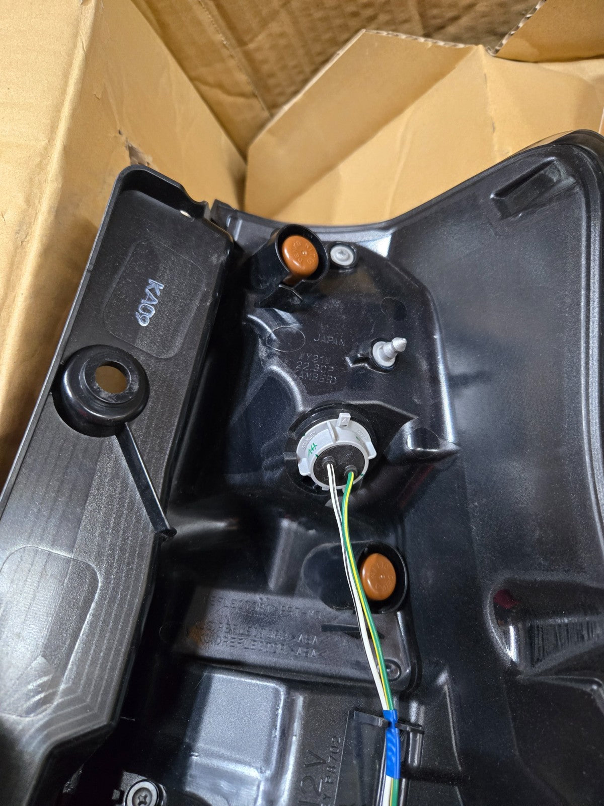 2014 - 2020 LEXUS GX460 LEFT LH DRIVER LED TAIL LIGHT OEM W/ BOX 81561-60B11