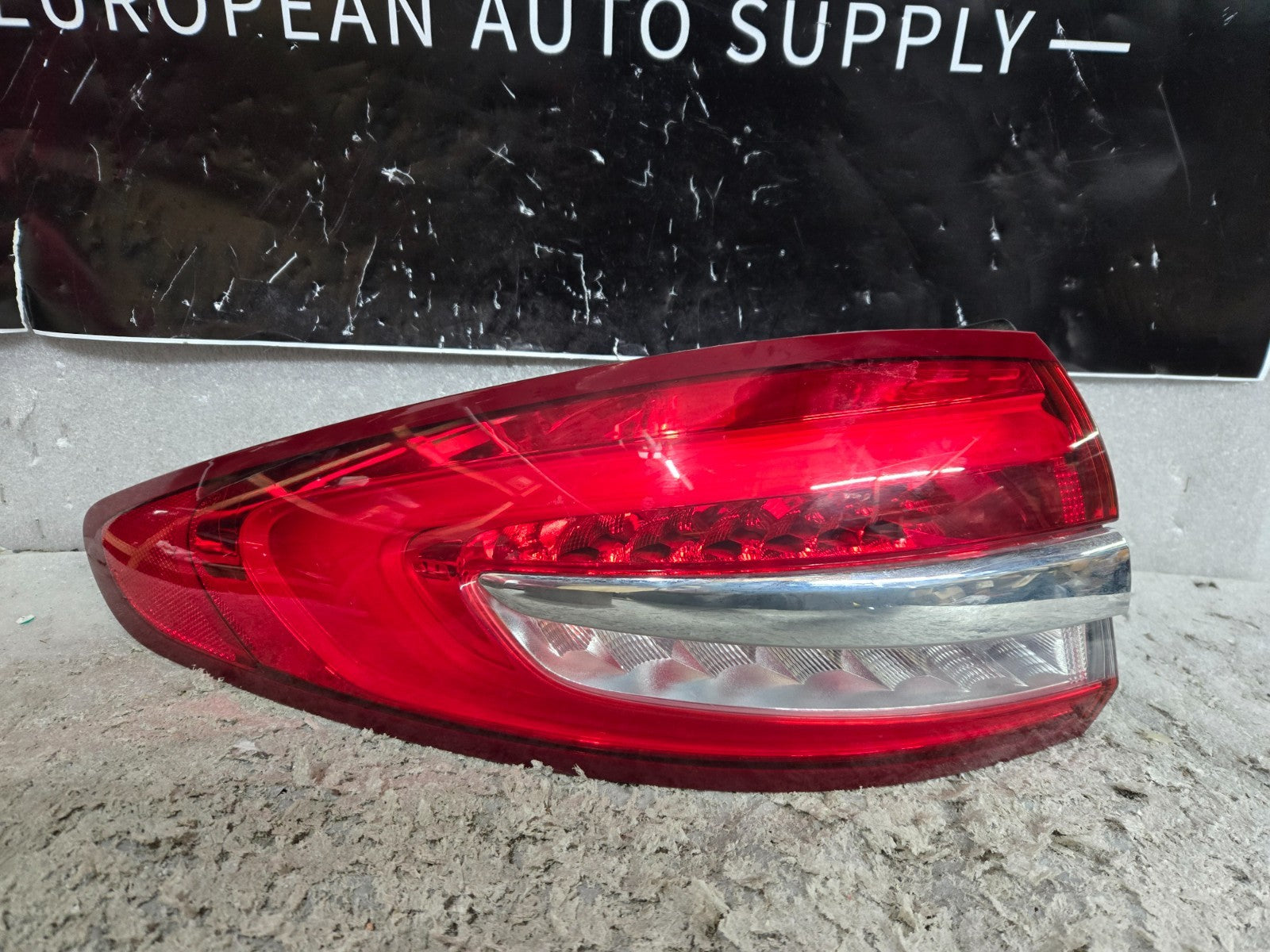 2017 2018 2019 2020 Ford Fusion Left LH Driver Side Taillight OEM HS73-13405-AC