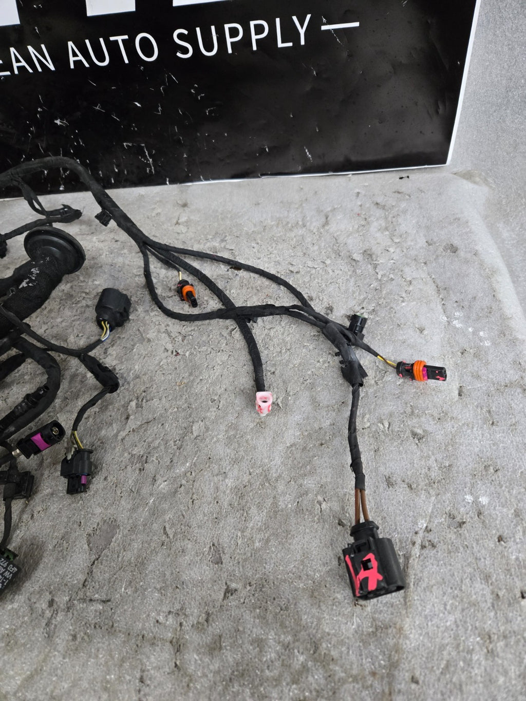20-22 Bentley Bentayga 2nd Gen BY636-2 Rear Bumper Harness Cable 36A971104CS OEM