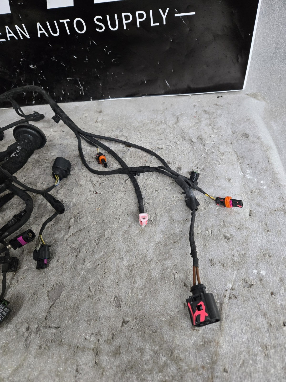 20-22 Bentley Bentayga 2nd Gen BY636-2 Rear Bumper Harness Cable 36A971104CS OEM