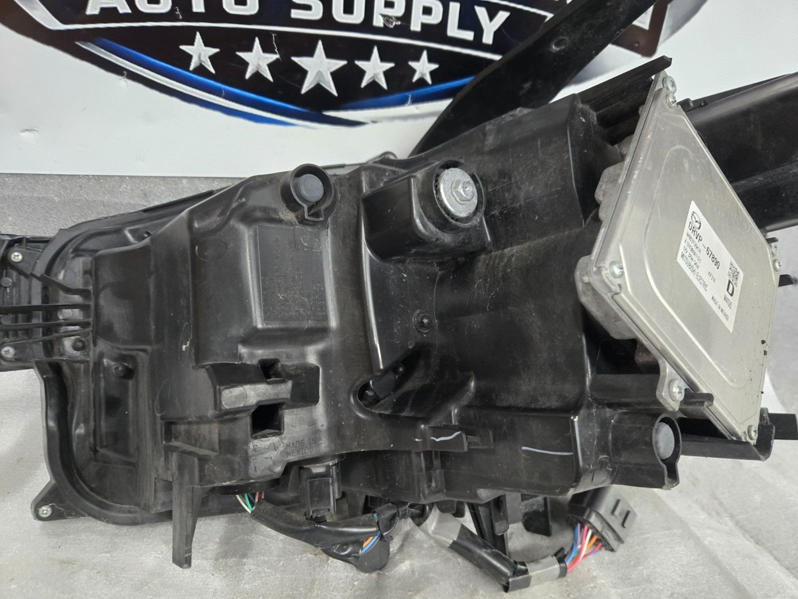 2020-2024 Mazda CX-30 NON AFS Right RH Passenger LED Headlight DGH9-51-030A OEM