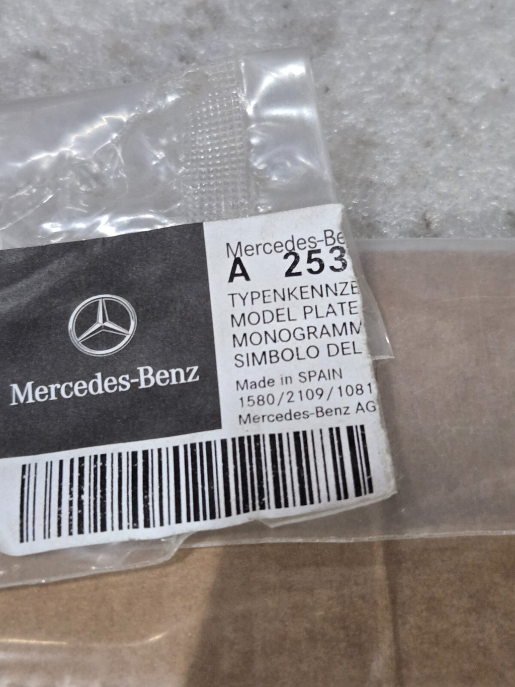 2017-2020 Mercedes Benz GLC 300 X253 Rear Model Plate OEM A2538171700 NEW
