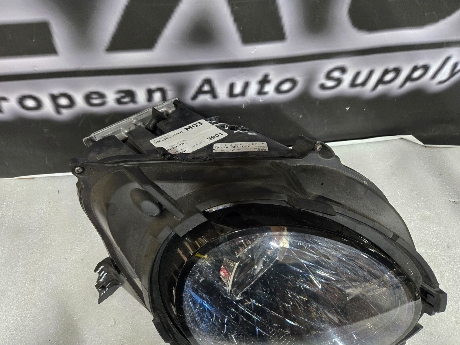 2020-2023 BENTLEY CONTINENTAL GT FRONT RIGHT RH PASSENGER SIDE HEADLIGHT OEM