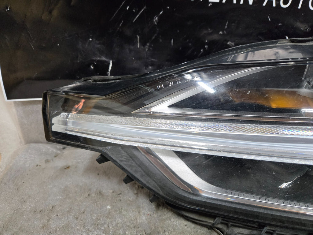 2018-2022 Volvo XC60 Left Driver Side FULL LED Headlight OEM 32228490 COMPLETE!!