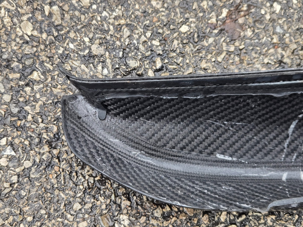 *Damaged* 2018 - 2020 BMW M5 F90 Front Left Right Carbon Fiber Splitter Set OEM
