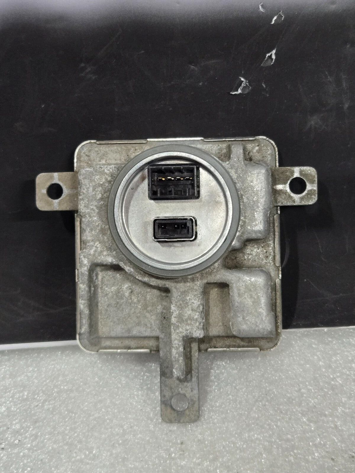 OEM Audi VW Xenon Ballast HID Light Control Unit Computer Module 8K0.941.597 E