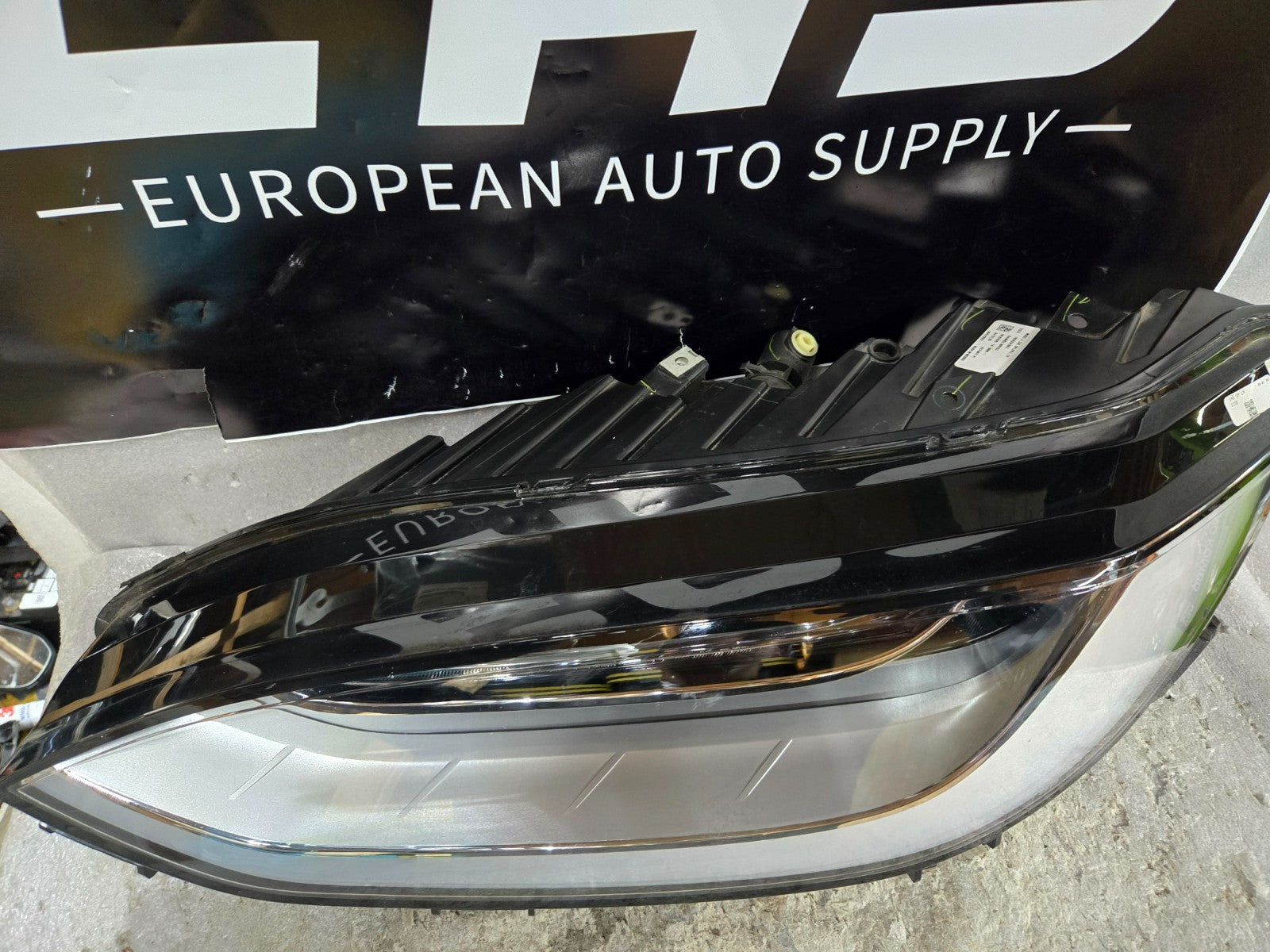 2016-2023 Tesla Model X UP LEVEL LED Headlight L Left Driver Side OEM W/Module