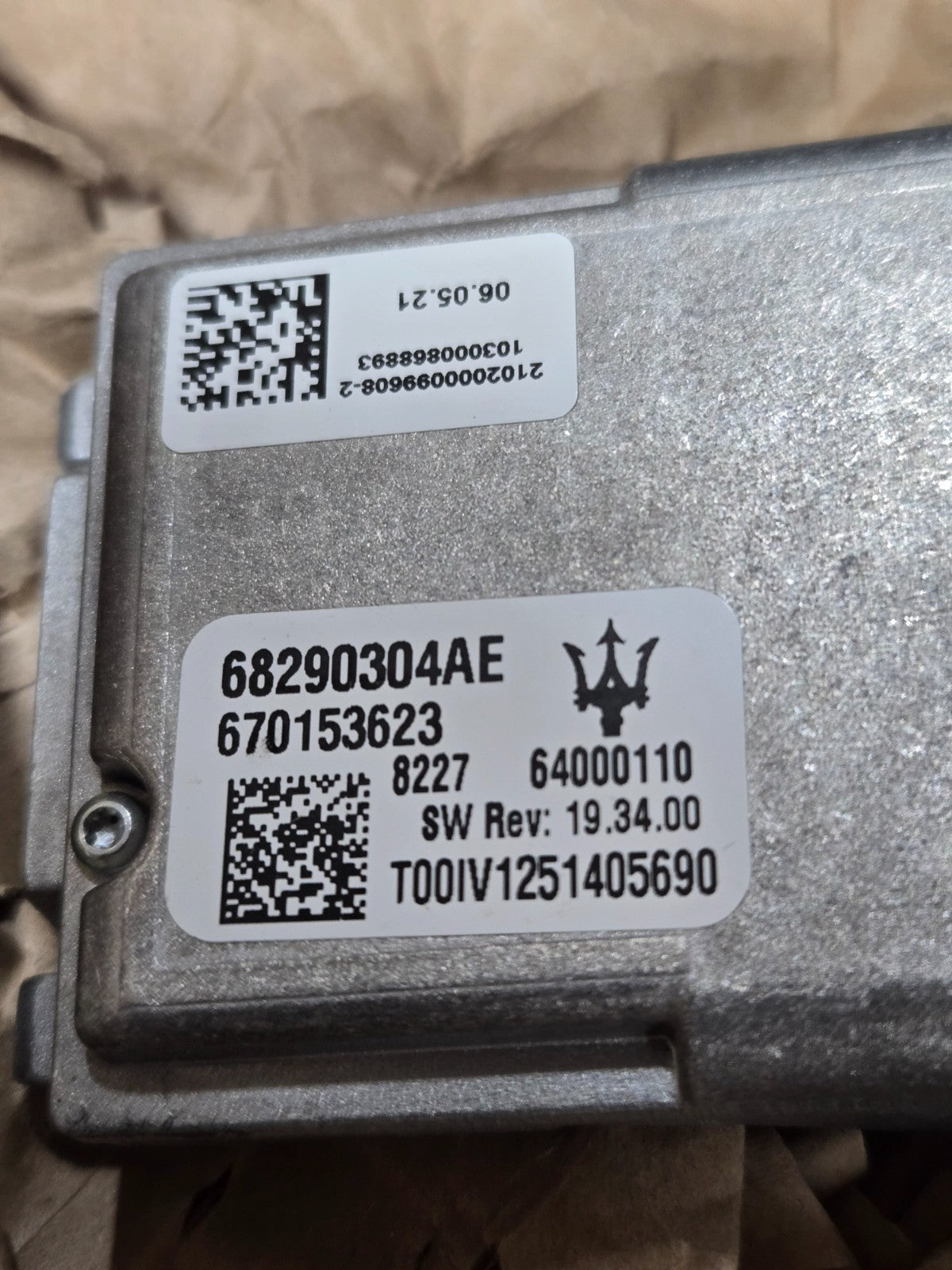 2021-2023 Maserati Levante M161 Active Lane Assist Front Camera 670299985 OEM