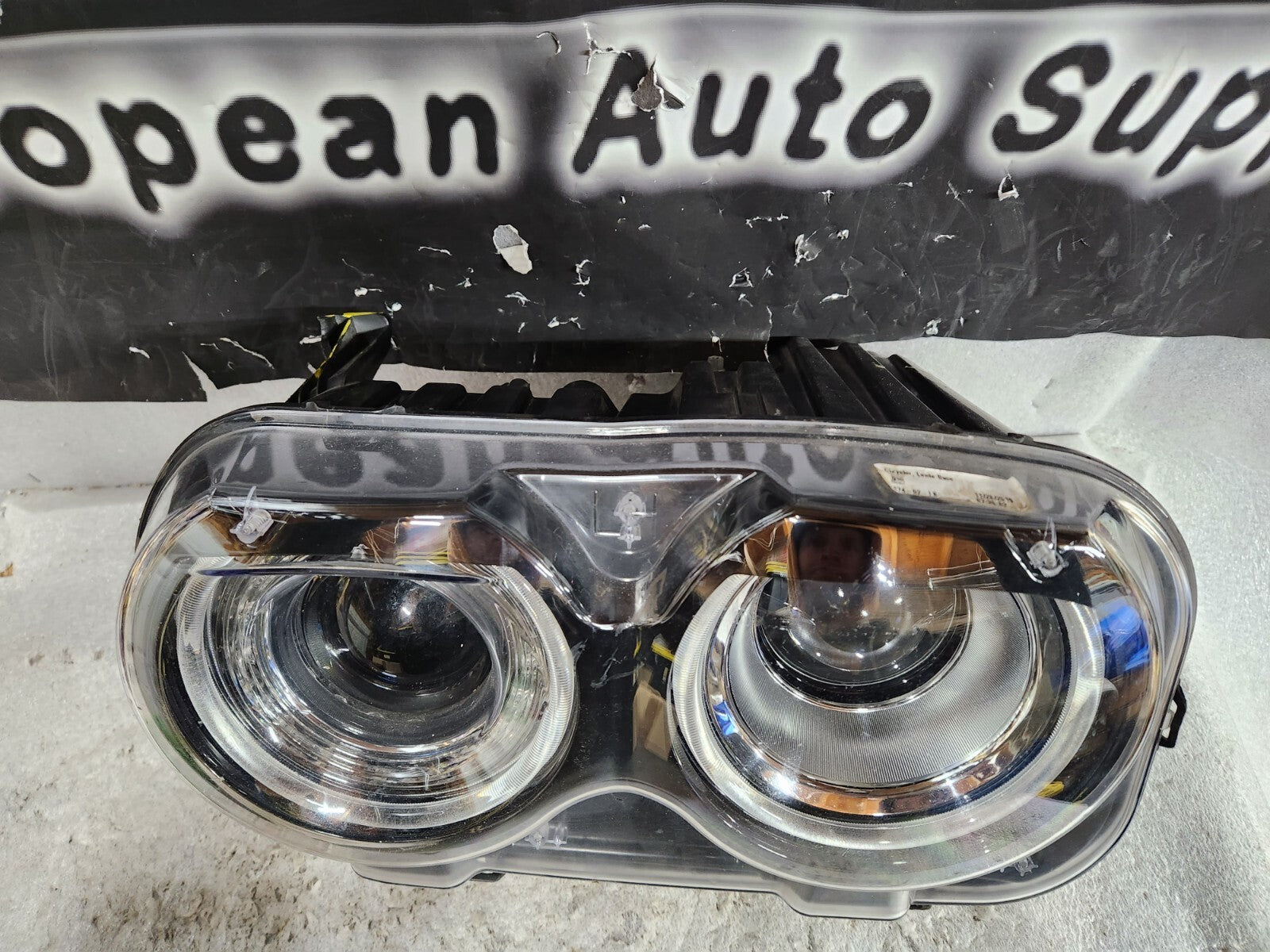 2015-2022 DODGE CHALLENGER LEFT DRIVERS SIDE HALOLGEN HEADLIGHT 68174065-AF OEM