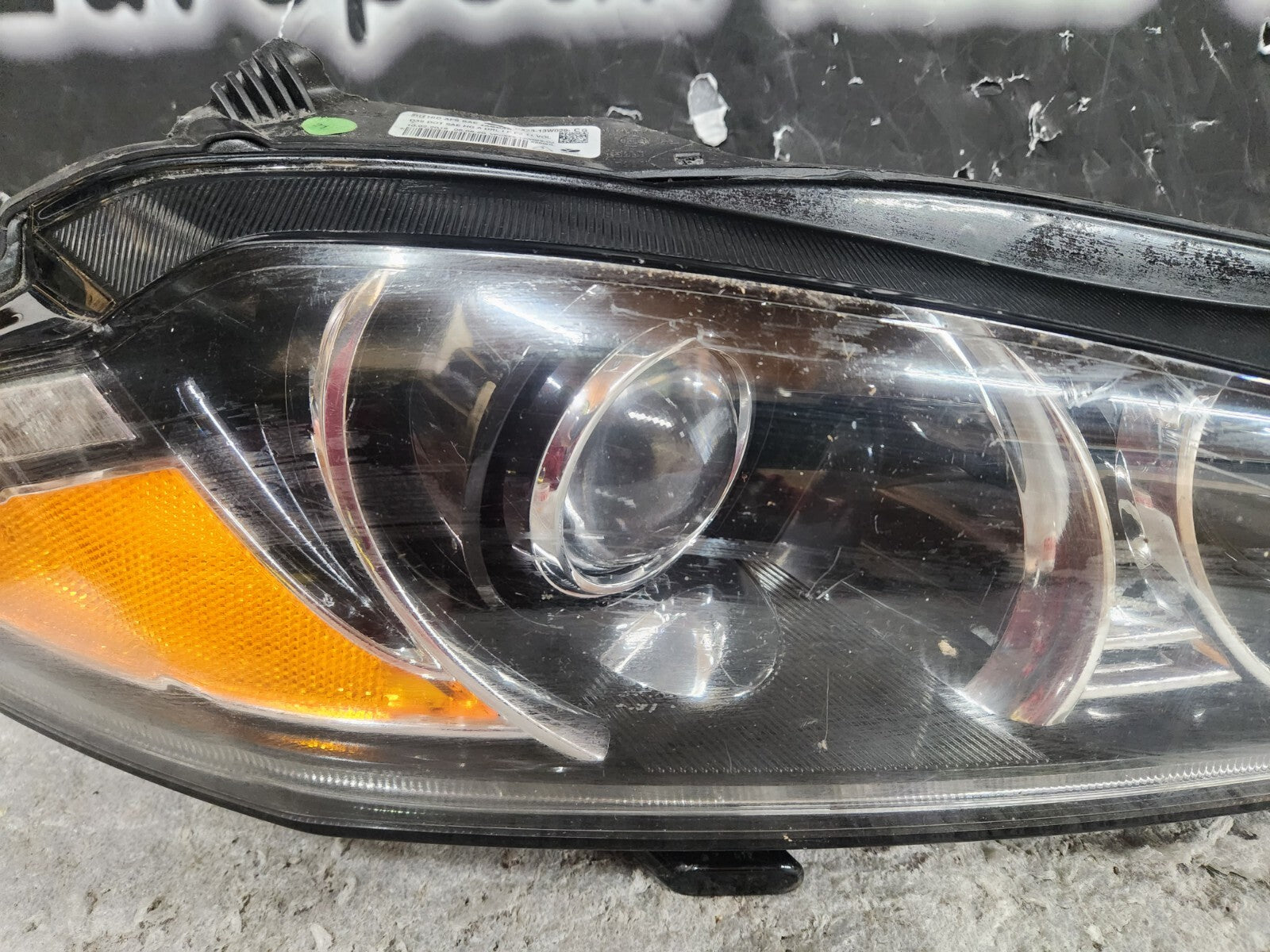 2012-2015 Jaguar XF Front Right Passenger Side HID Headlight Xenon OEM