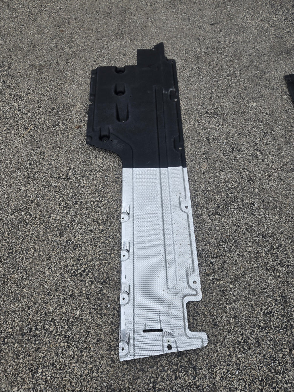 2017-2023 Rolls Royce Phantom RR11 Underbody Panel LH 51757409805 OEM