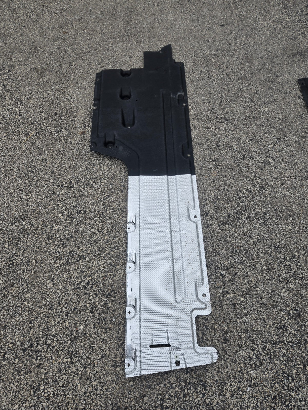 2017-2023 Rolls Royce Phantom RR11 Underbody Panel LH 51757409805 OEM