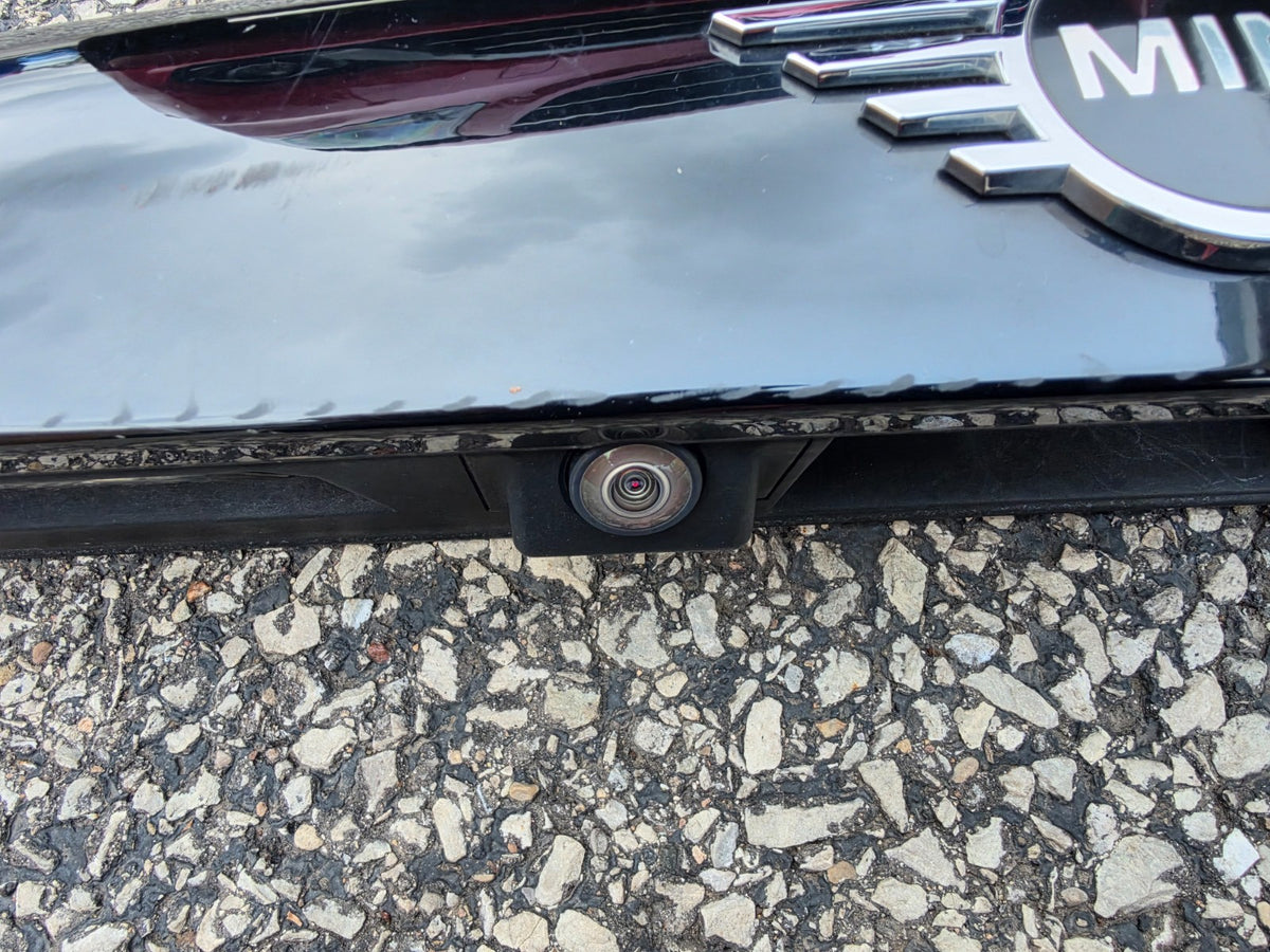 2018-2021 Mini Cooper OEM Rear Lift Gate Trim Molding W/Camera *SCUFFS* 7489756
