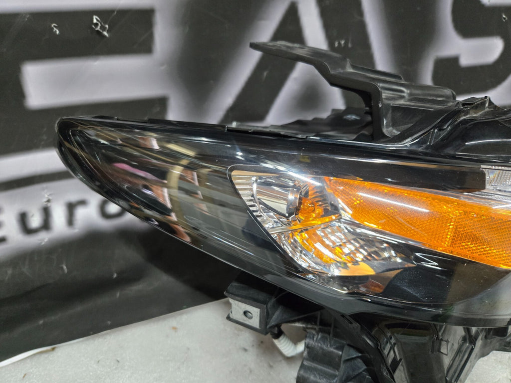 2019 2020 2021 Mazda 3 LED Headlight Right RH Passenger OEM Non AFS
