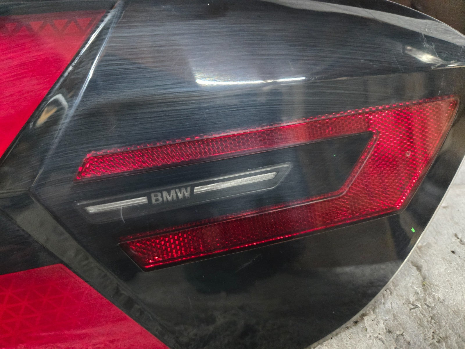 2024-25 BMW X5 G05 REAR RIGHT PASSENGER SIDE OUTER TAILLIGHT TAIL LIGHT LAMP OEM