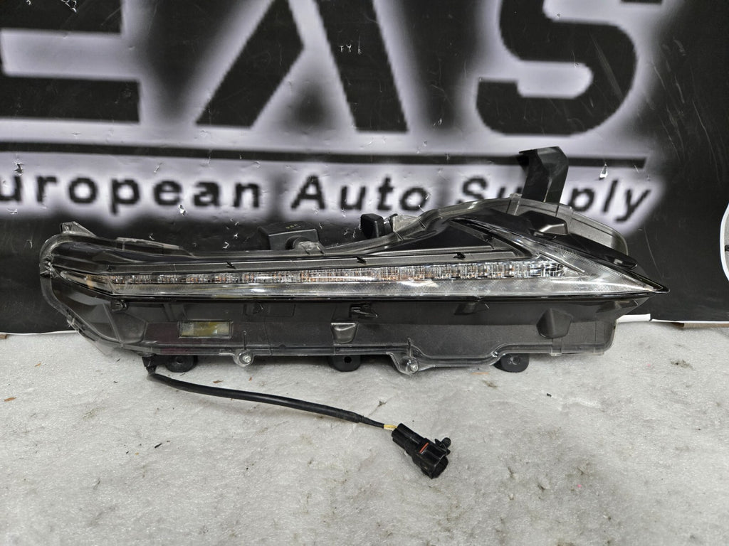 2015 2016 2017 2018 2019 Lexus NX200t NX300h Right RH LED Foglight DRL OEM
