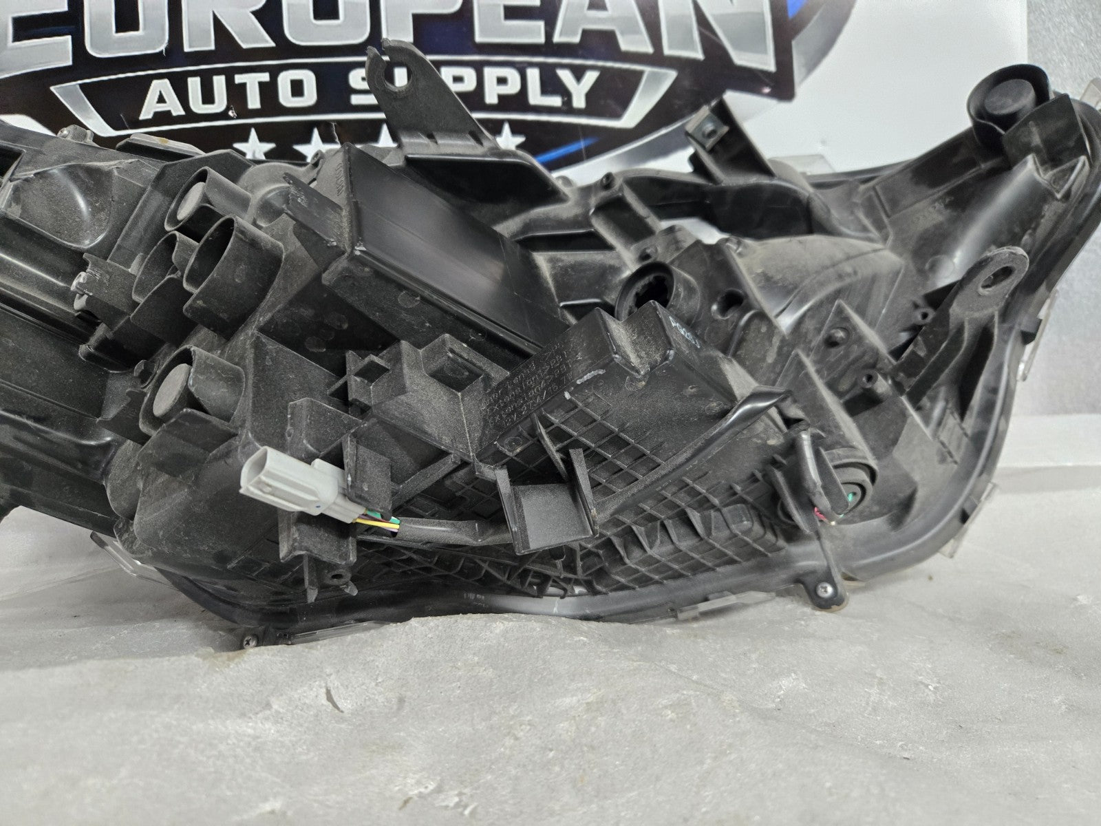 2022-2025 Toyota RAV4 Full LED System Left LH Driver Headlight OEM 81150-0R440