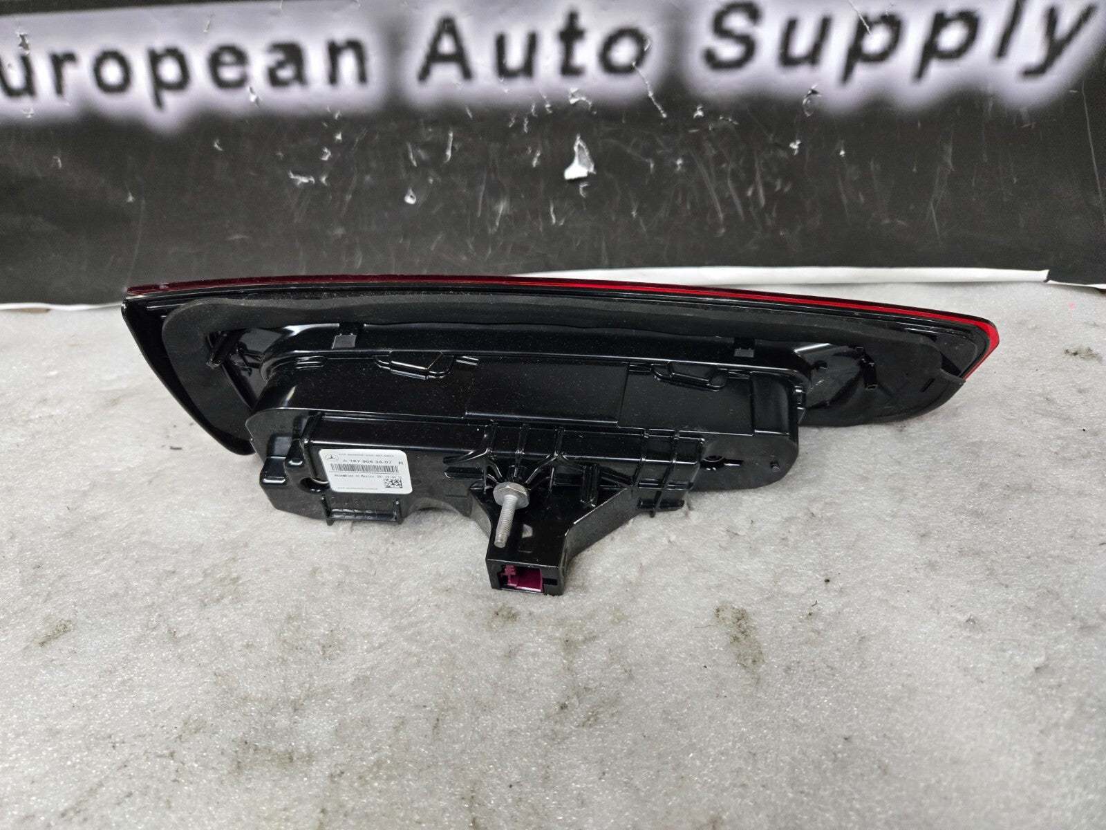 2020-2022 MERCEDES GLS RIGHT TAIL LIGHT LED PASSENGER SIDE INNER A1679063607 OEM