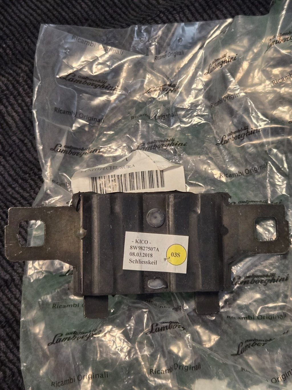 2019-2024 Audi Q8 E-Tron Liftgate Lock Striker Plate 8W9827507A OEM