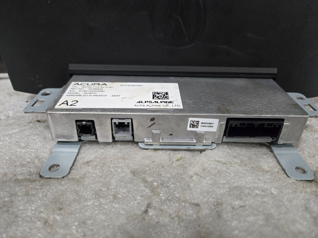OEM ACURA RADIO NAVIGATION INFORMATION DISPLAY SCREEN GPS 8A700-TYA-A012-M1