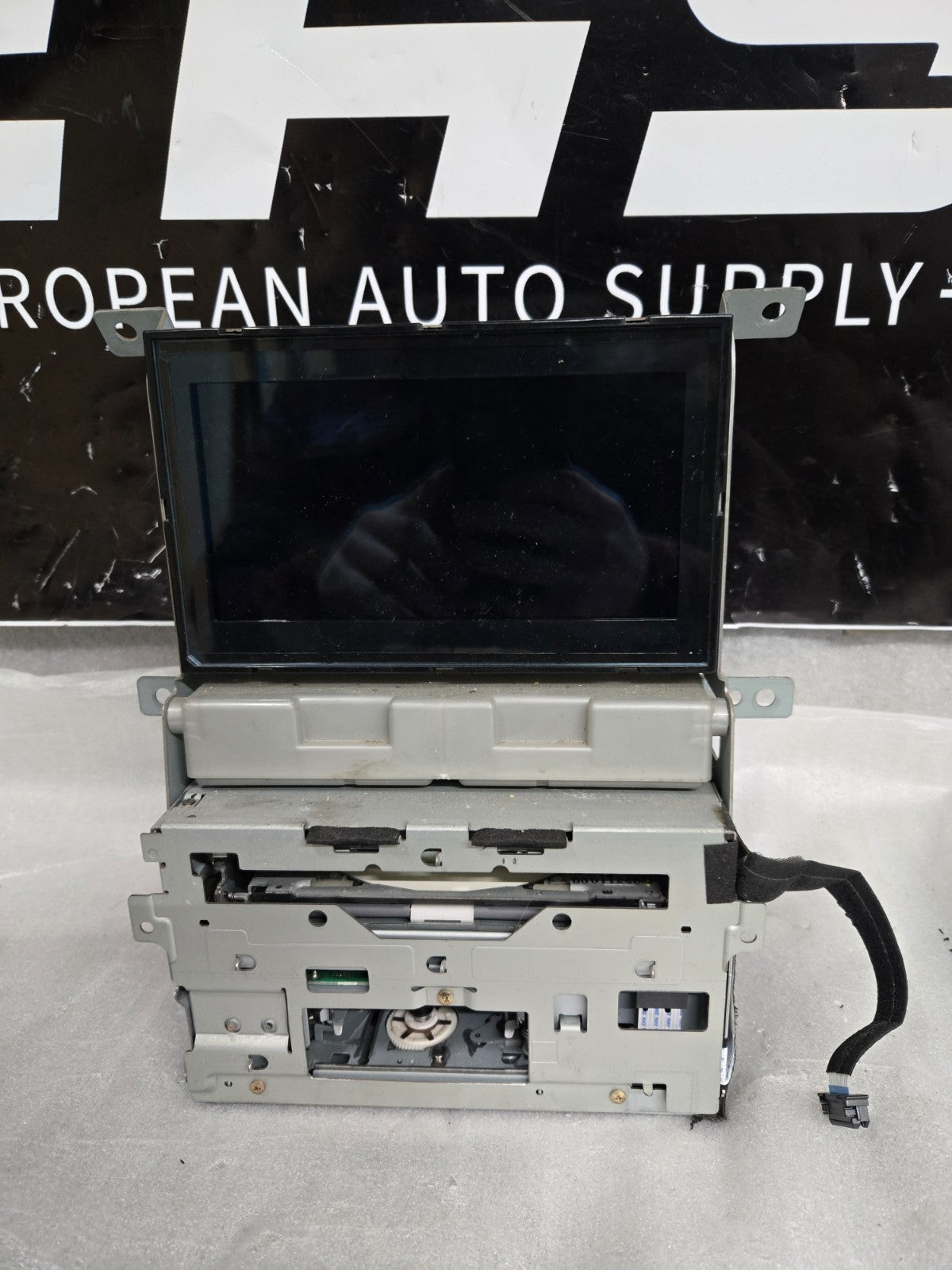 2006 - 2008 Infiniti FX35 Radio Display Information Navigation Screen PN-2548N